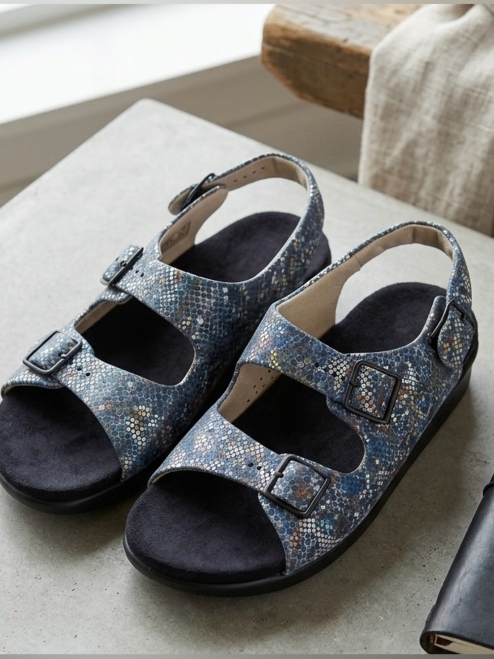 SAS Tripad Comfort Sandal Metallic Blue Snake Print Leather Slingback 11.5 W